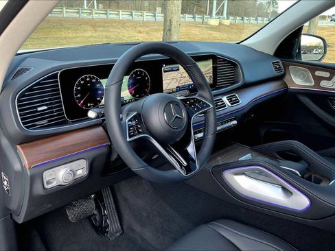 Certified 2025 Mercedes-Benz GLE 350 GLE 350 image 9