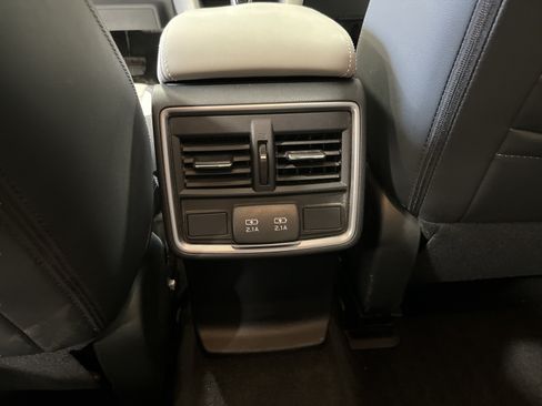 Used 2021 Subaru Forester Limited AWD/4WD image 35