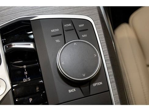 New 2026 BMW 330i xDrive Sedan w/ Convenience Package image 63