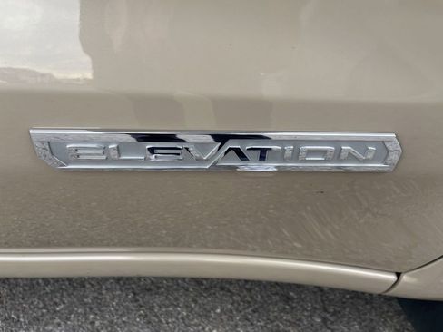 Used 2022 GMC Sierra 1500 Elevation image 55