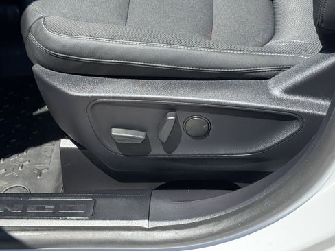 Used 2022 Ford Bronco Sport Badlands image 17