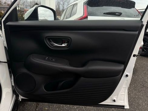 New 2026 Honda HR-V LX image 14