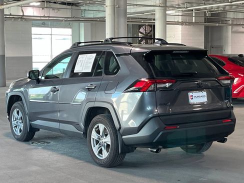 Used 2025 Toyota RAV4 XLE AWD/4WD image 8