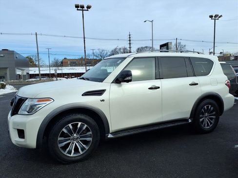 Used 2019 Nissan Armada SL w/ Premium Package image 8