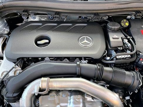 Used 2026 Mercedes-Benz GLA 250 4MATIC image 34