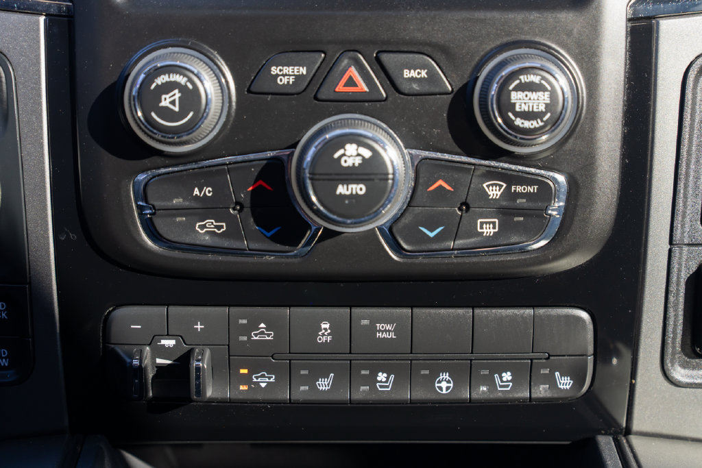 Used 2016 RAM 1500 Sport AWD/4WD image 12