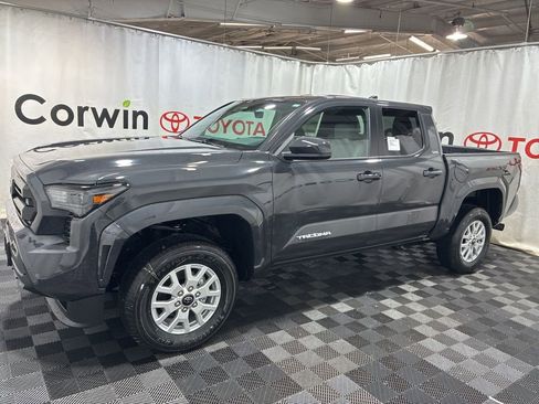 New 2026 Toyota Tacoma SR5 AWD/4WD image 4