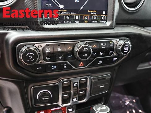 Used 2022 Jeep Wrangler Unlimited Rubicon 4xe w/ Cold Weather Group AWD/4WD image 20