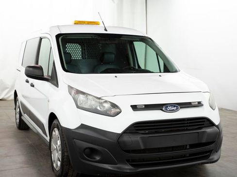 Used 2015 Ford Transit Connect XL image 1