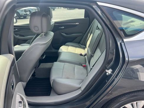 Used 2014 Chevrolet Impala LT w/ Premium Seating Package FWD image 19