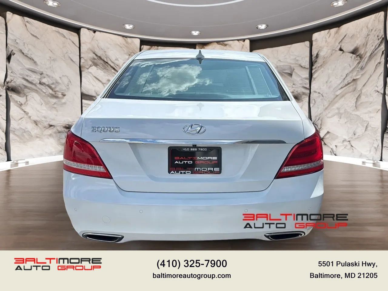 Used 2014 Hyundai Equus Signature RWD image 5