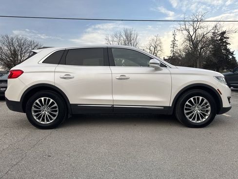 Used 2018 Lincoln MKX Select w/ Select Plus Package image 4