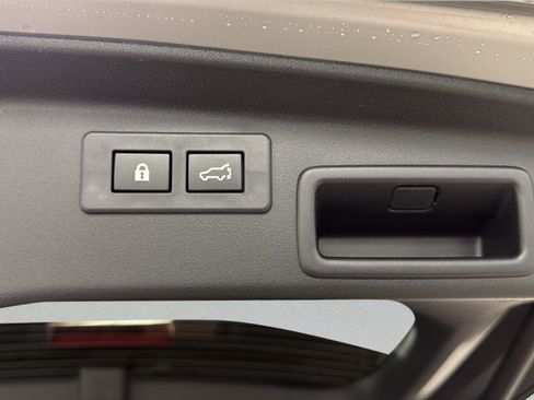 New 2026 Subaru Outback Touring XT image 14