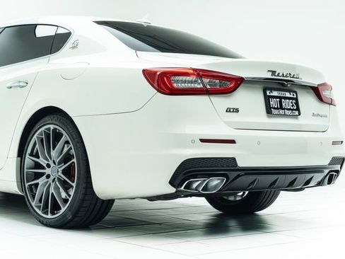 Used 2017 Maserati Quattroporte GTS GranSport RWD image 20