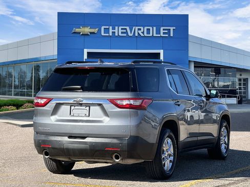 Certified 2020 Chevrolet Traverse LT image 4