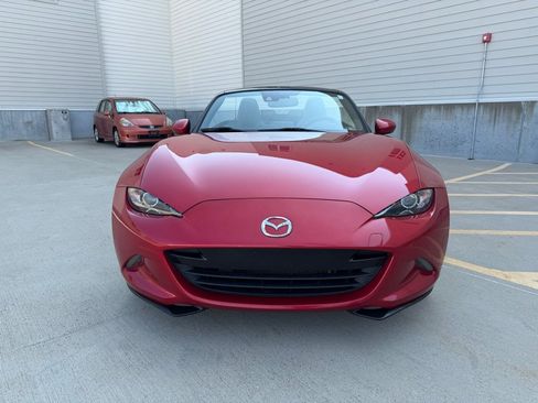 Used 2016 MAZDA MX-5 Miata Grand Touring RWD image 7