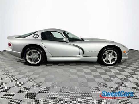 Used 1998 Dodge Viper GTS RWD image 8