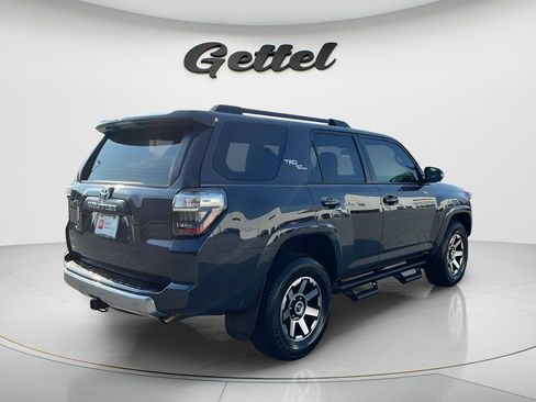 Used 2024 Toyota 4Runner TRD Off-Road Premium w/ Moonroof Package AWD/4WD image 5