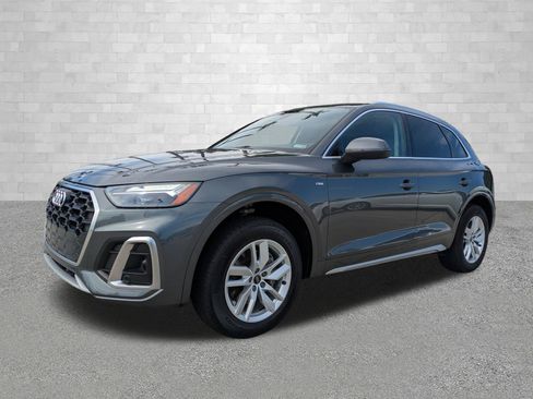 Used 2023 Audi Q5 2.0T Premium w/ Convenience Package AWD/4WD image 5
