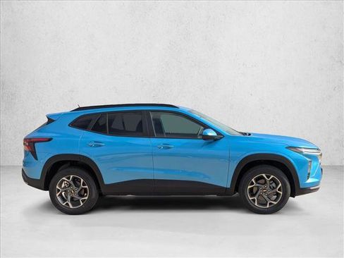 New 2026 Chevrolet Trax LT image 8