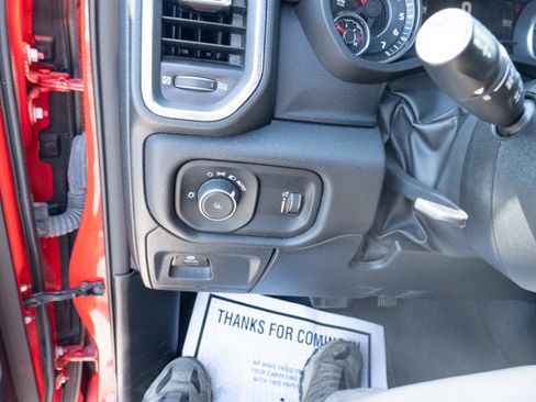 Certified 2024 RAM 1500 Laramie RWD image 24