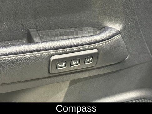 Used 2020 Toyota 4Runner Limited image 17