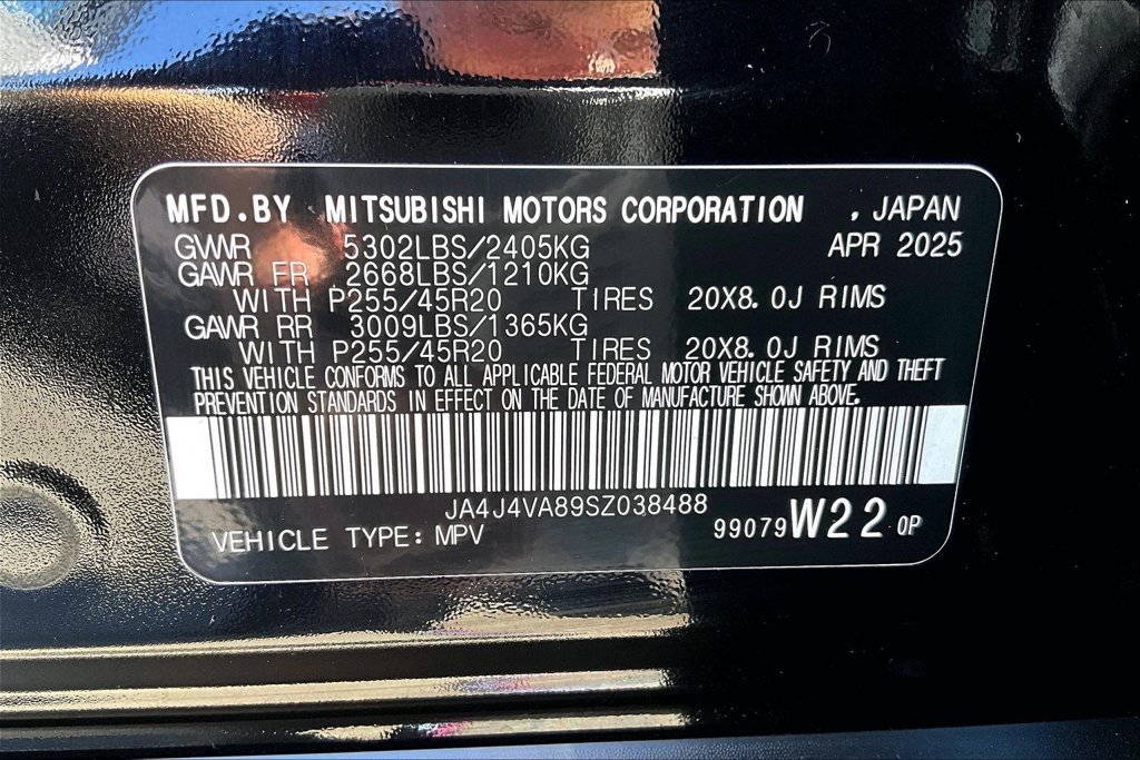 Used 2025 Mitsubishi Outlander SE AWD/4WD image 32