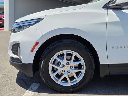 Certified 2023 Chevrolet Equinox LT FWD image 9