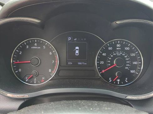 Used 2017 Kia Forte S FWD image 16