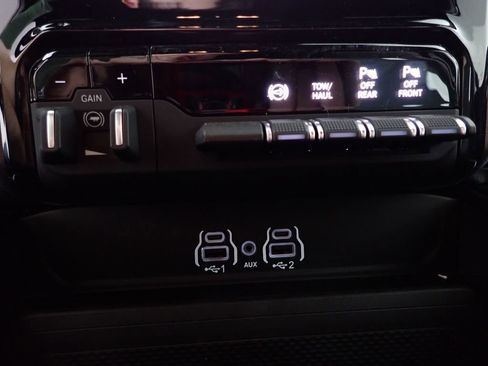New 2026 RAM 2500 Big Horn image 32