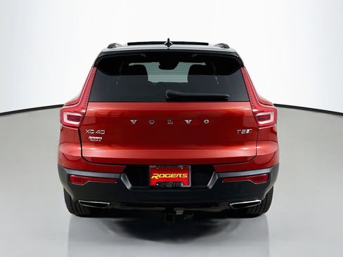Used 2020 Volvo XC40 T5 R-Design AWD/4WD image 7