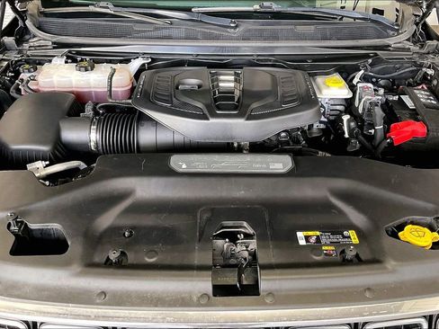 Used 2024 Jeep Wagoneer Series III image 30