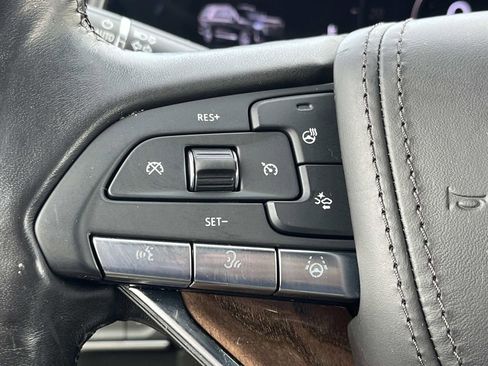 Certified 2023 Cadillac Escalade Sport Platinum image 31