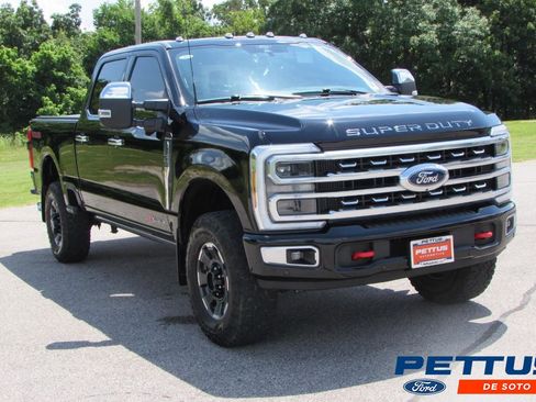 Used 2024 Ford F350 Platinum w/ Tremor Off-Road Package image 1