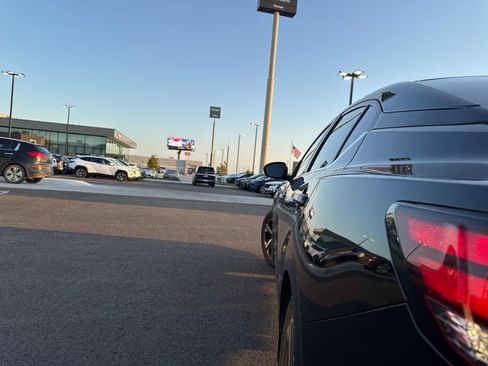 Used 2024 Nissan Sentra SV w/ All-Weather Package FWD image 9