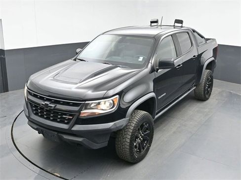 Used 2019 Chevrolet Colorado ZR2 w/ ZR2 Midnight Special Edition image 36