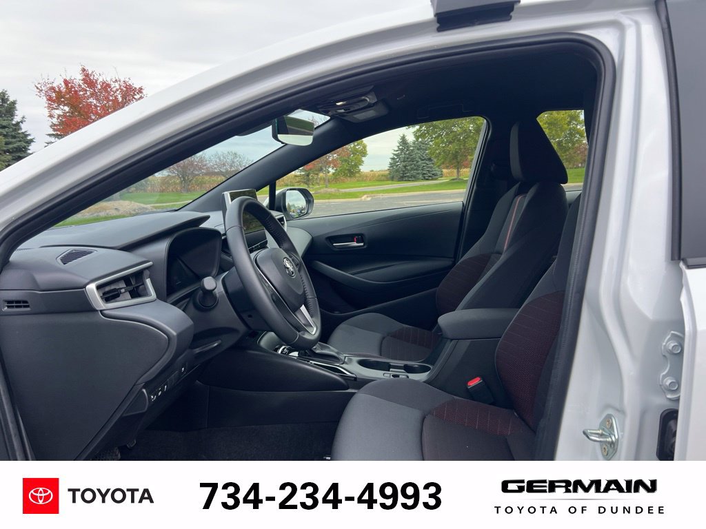 Used 2026 Toyota Corolla SE w/ SE Premium Package AWD/4WD image 15