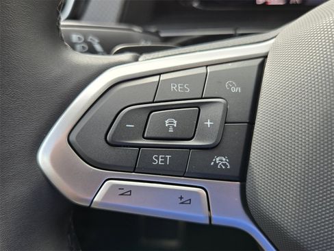 New 2026 Volkswagen Atlas Peak Edition image 13