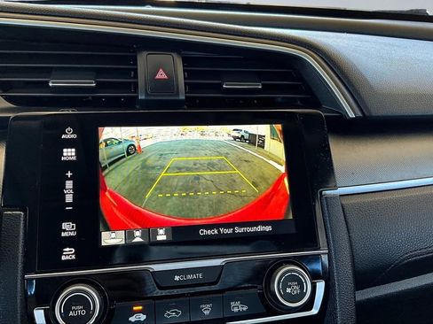 Used 2018 Honda Civic EX image 13