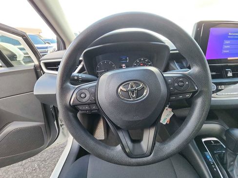 Used 2024 Toyota Corolla LE image 16