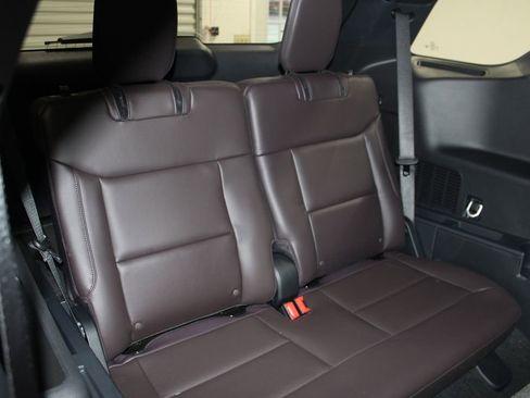 New 2026 Ford Explorer Platinum w/ LUX Leather Package image 32