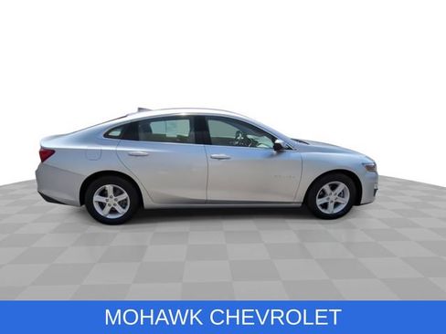 Used 2022 Chevrolet Malibu LS FWD image 10