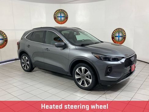 Used 2024 Ford Escape Platinum image 19