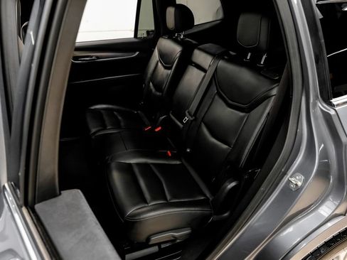 Used 2021 Cadillac XT6 Luxury FWD image 45