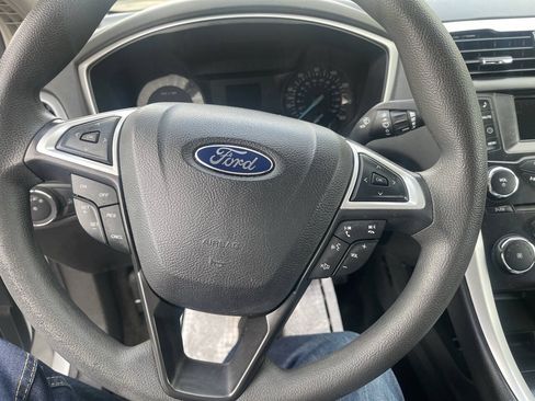 Used 2014 Ford Fusion S FWD image 15