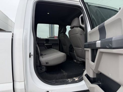 Used 2022 Ford F250 XLT w/ FX4 Off-Road Package image 10