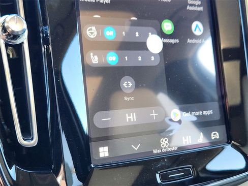 New 2026 Volvo XC40 B5 Ultra w/ Climate Package image 15