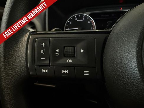 Used 2023 Nissan Rogue SV AWD/4WD image 34