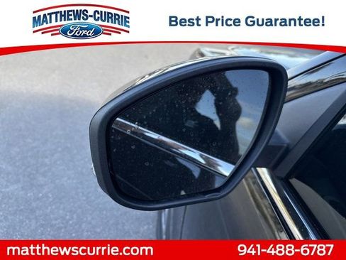 New 2025 Ford Expedition Max Active image 8