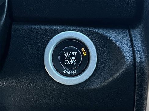 Used 2016 RAM 2500 Limited image 22